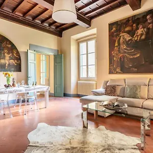 Ginny’s House- Borgo La Croce Luxury Florencia